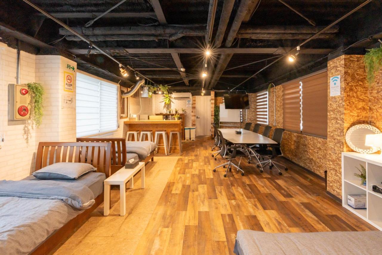 U.House Aparthotel Osaka Buitenkant foto